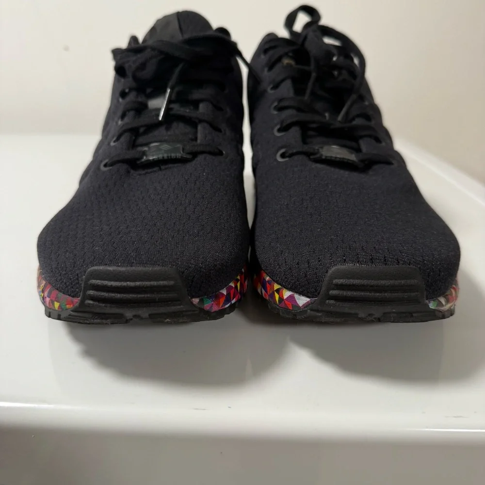 Black Adidas Sneakers with colorful sole